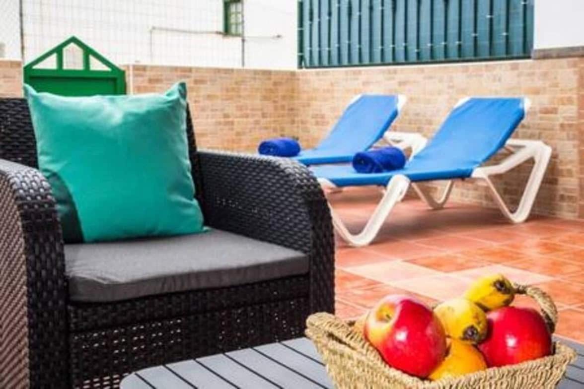 Apartamento Luna Tías Екстериор снимка